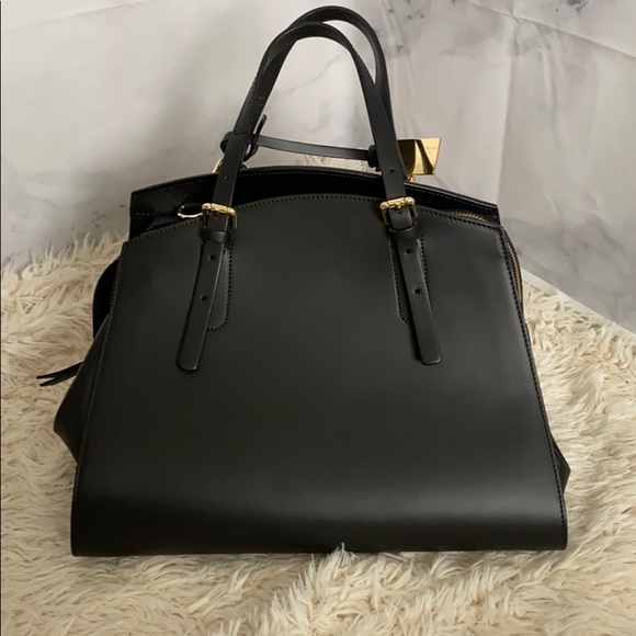 Camelia Roma Handbag - Picture 2 of 6